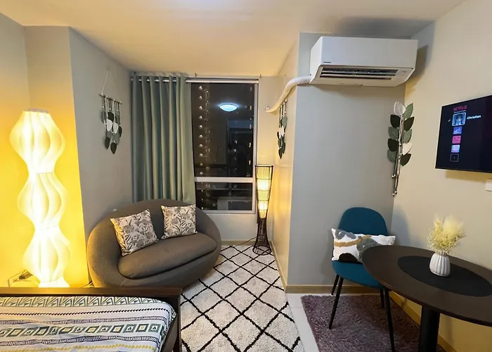 Osaka Japan Vibe Pioneer Mandaluyong Free Pool Gym Kidsroom Netflix Prime Hbomax Sunshine 100 T3 16th
